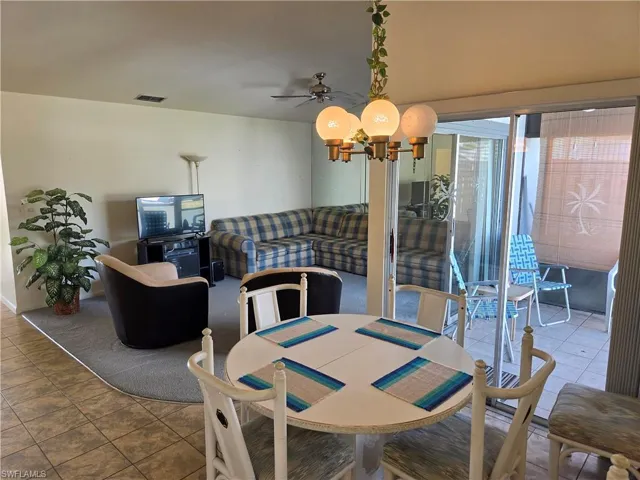 10521 Putnam Ct, Lehigh Acres, Florida 33936