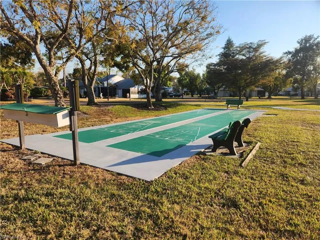 10521 Putnam Ct, Lehigh Acres, Florida 33936