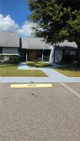 10521 Putnam Ct, Lehigh Acres, Florida 33936