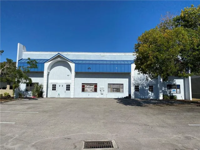4427 SE 16th  PL, Cape Coral, FL 33904
