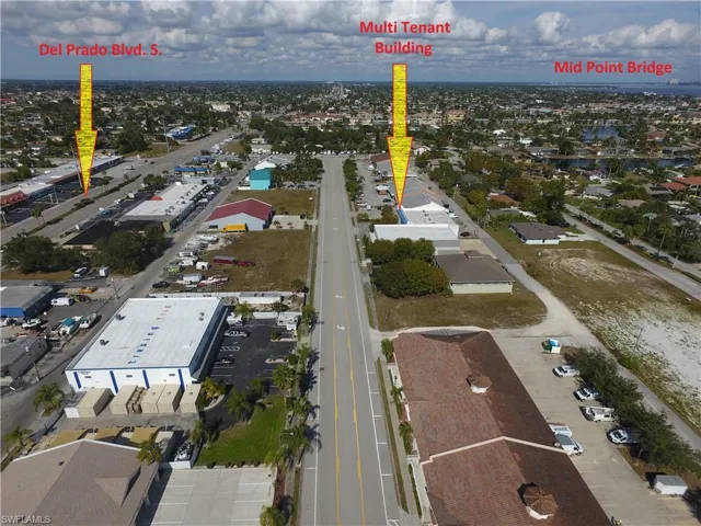 4427 SE 16th  PL, Cape Coral, FL 33904