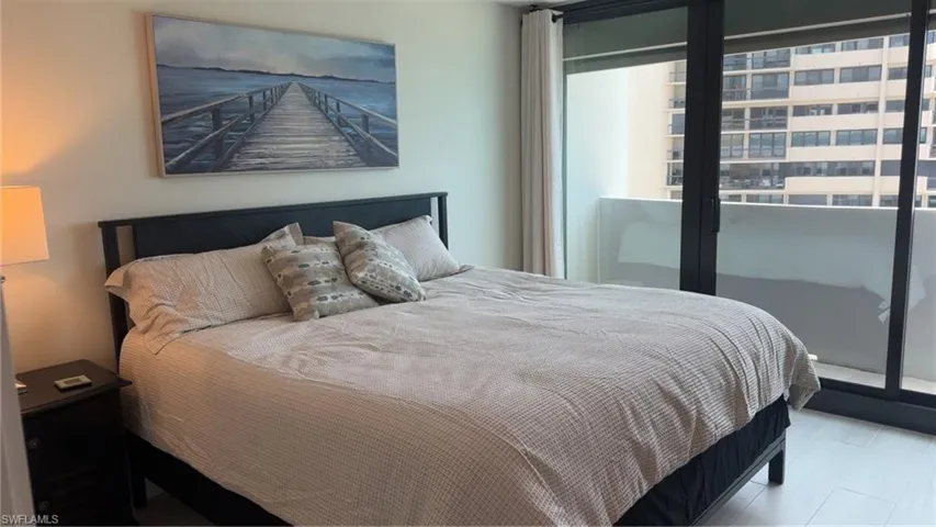 4005 Gulf Shore Blvd N # 1104, Naples, Florida 34103