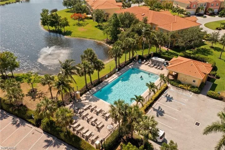 9810  Healthpark  CIR, Fort Myers, FL 33908