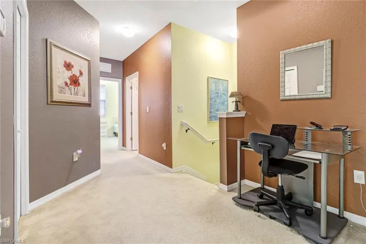 9810  Healthpark  CIR, Fort Myers, FL 33908