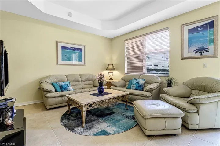 9810  Healthpark  CIR, Fort Myers, FL 33908