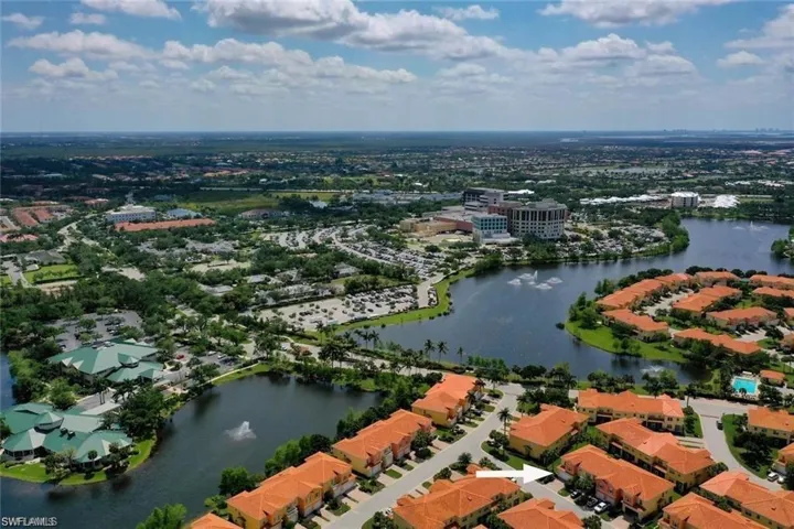 9810  Healthpark  CIR, Fort Myers, FL 33908