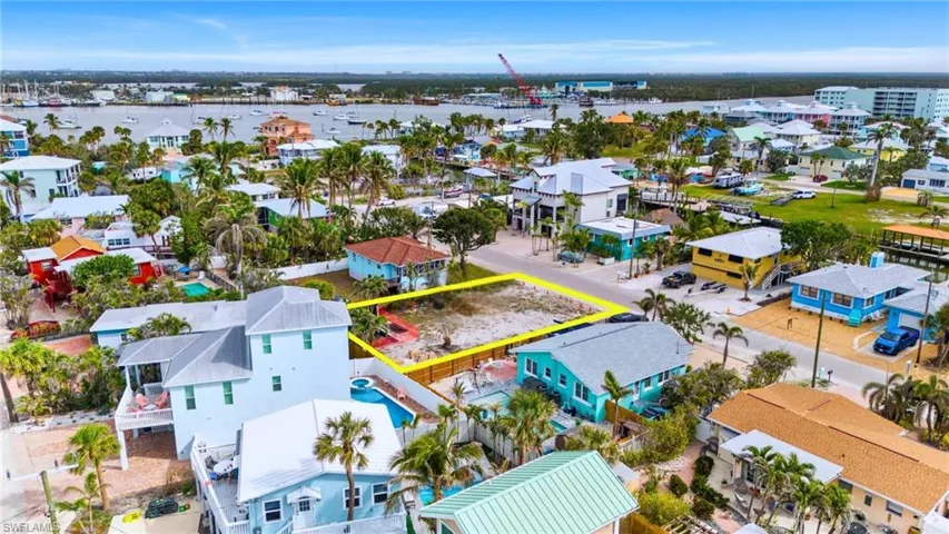 Bird's eye view VIRTUALLY EDITED