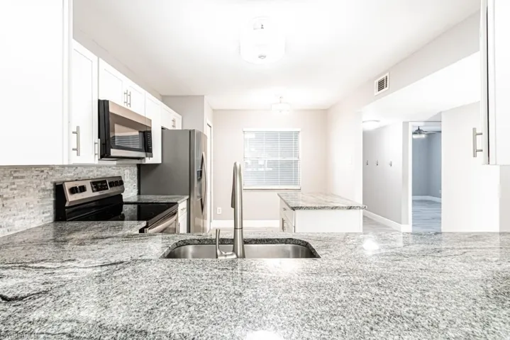 1392 Churchill Cir O101, Naples, Florida 34116