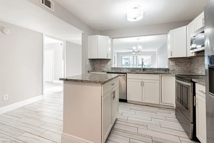 1392 Churchill Cir O101, Naples, Florida 34116