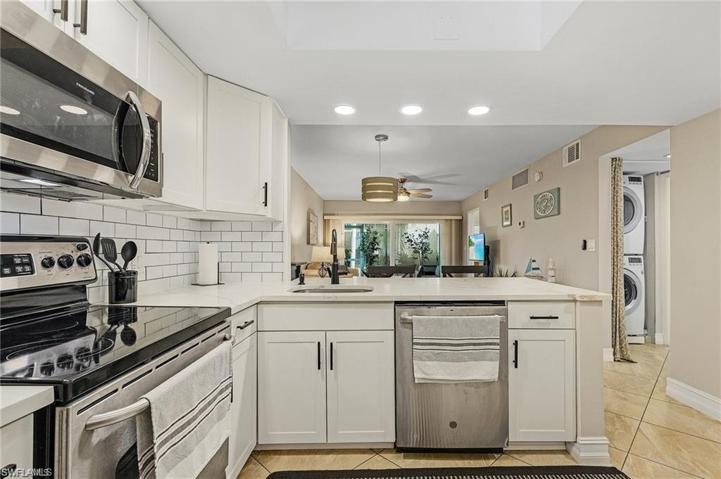 1008 Manatee RD # G101, NAPLES FL 34114