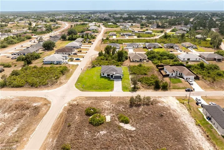 348  Pyramid  AVE, Lehigh Acres, FL 33974
