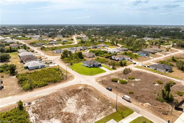 348  Pyramid  AVE, Lehigh Acres, FL 33974