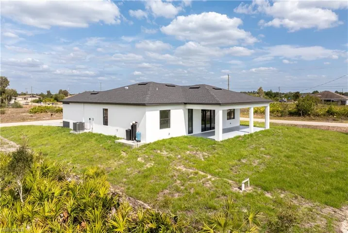 348  Pyramid  AVE, Lehigh Acres, FL 33974