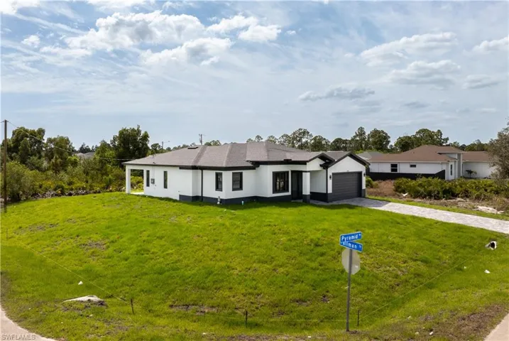 348  Pyramid  AVE, Lehigh Acres, FL 33974