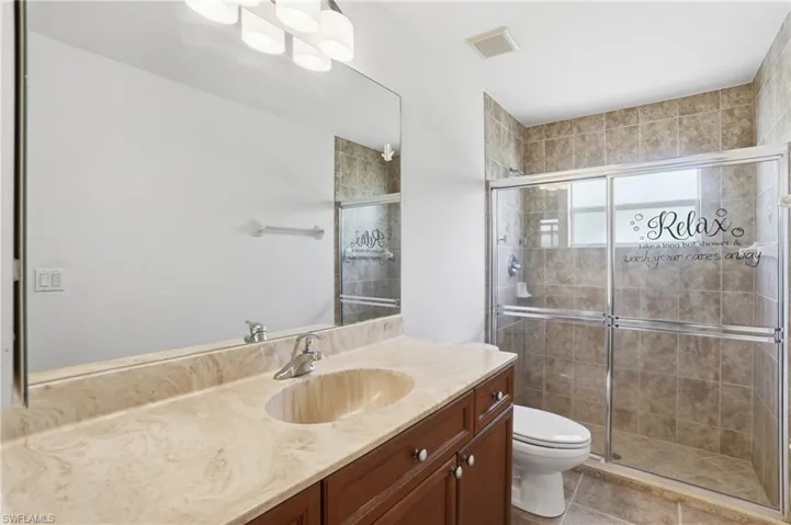 Shared Bath for Bedroom 2 & 3
