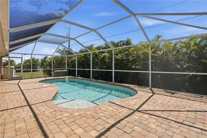 Mature  Landscaping provides privacy to neighbor behind the home