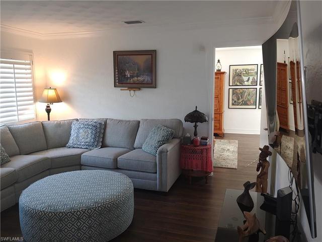 4330 Tufts AVE, FORT MYERS FL 33901