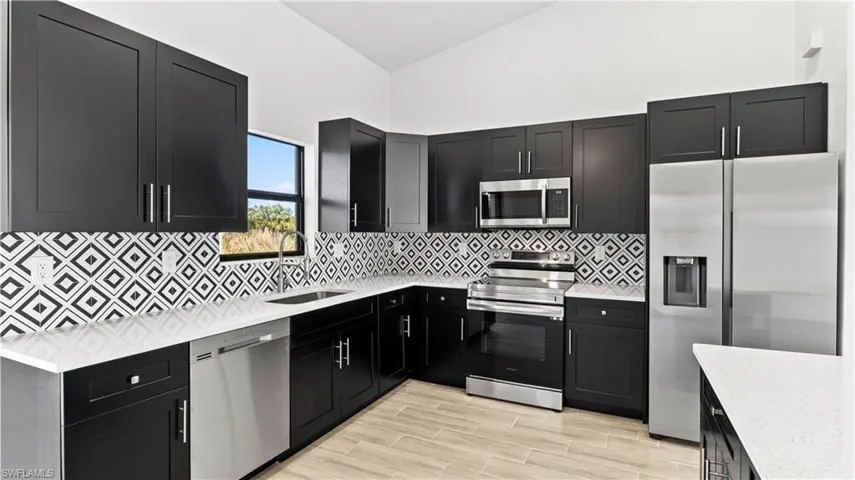 422  Progress  AVE, Lehigh Acres, FL 33974