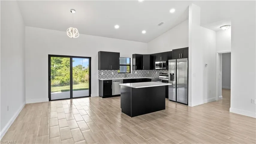 422  Progress  AVE, Lehigh Acres, FL 33974
