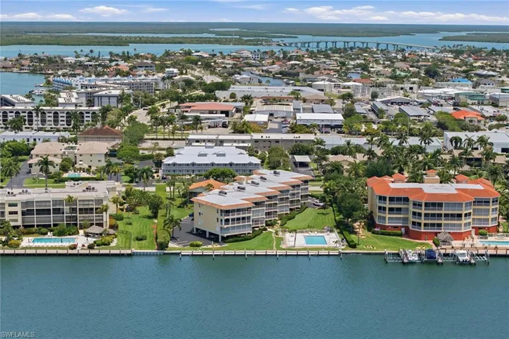 816 W Elkcam  CIR, Marco Island, FL 34145