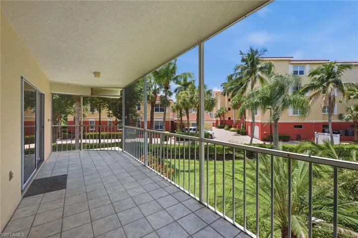 816 W Elkcam  CIR, Marco Island, FL 34145