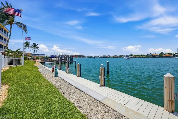 816 W Elkcam  CIR, Marco Island, FL 34145