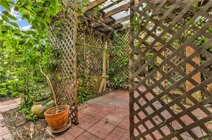 4056 Gingold St, Port Charlotte, Florida 33948