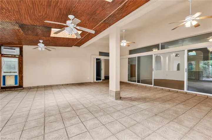 4056 Gingold St, Port Charlotte, Florida 33948