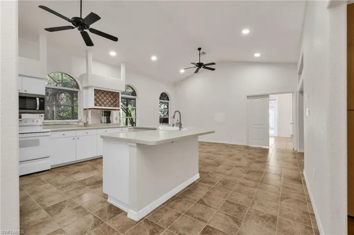 4056 Gingold St, Port Charlotte, Florida 33948