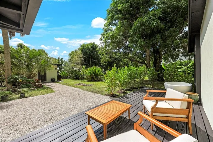 3032  Coco  AVE, Naples, FL 34112