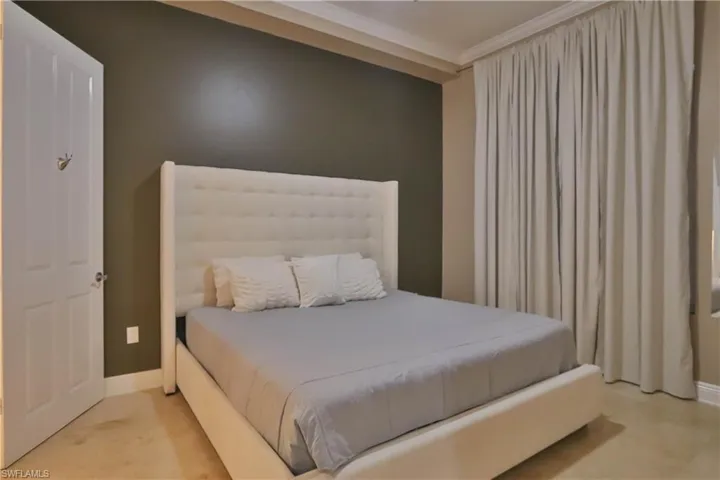 2825 Palm Beach Blvd 116, Fort Myers, Florida 33916