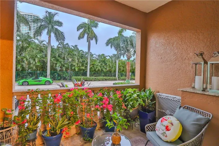 2825 Palm Beach Blvd 116, Fort Myers, Florida 33916