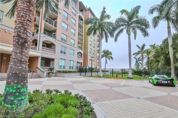 2825 Palm Beach Blvd 116, Fort Myers, Florida 33916