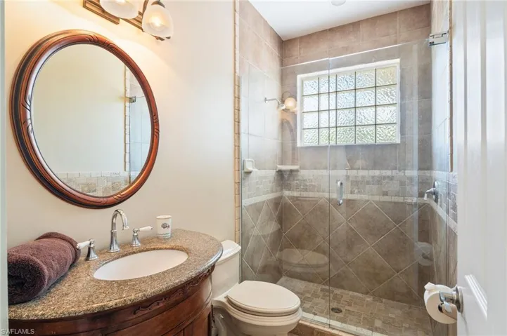 1523 Hermitage Ln, Cape Coral, Florida 33914