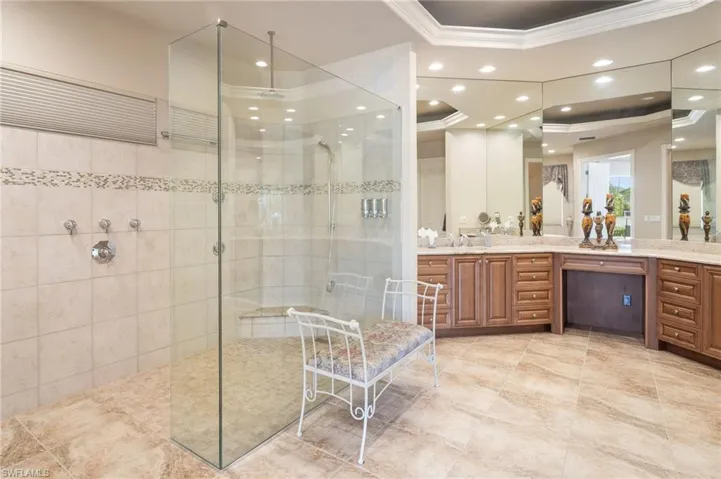 1523 Hermitage Ln, Cape Coral, Florida 33914