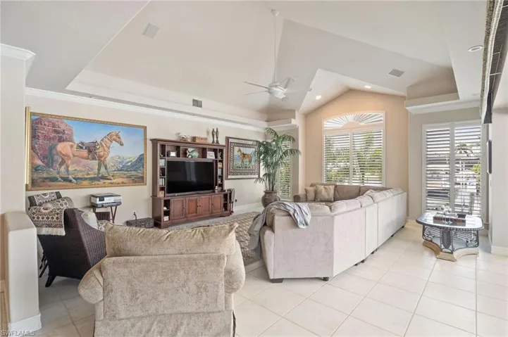 1523 Hermitage Ln, Cape Coral, Florida 33914