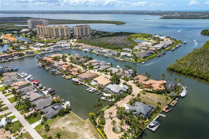 1523 Hermitage Ln, Cape Coral, Florida 33914