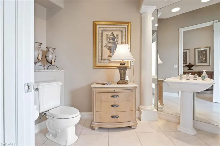 1523 Hermitage Ln, Cape Coral, Florida 33914