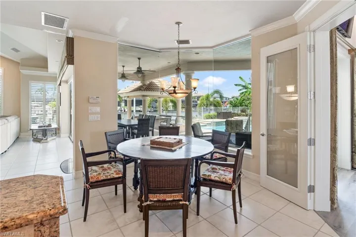 1523 Hermitage Ln, Cape Coral, Florida 33914