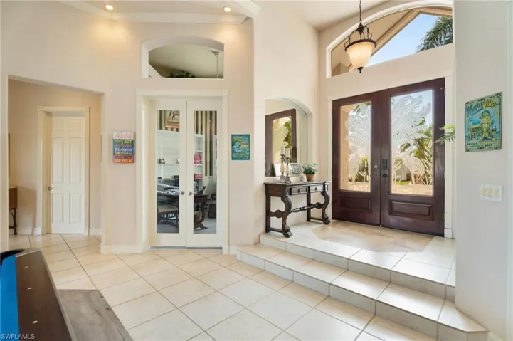 1523 Hermitage Ln, Cape Coral, Florida 33914