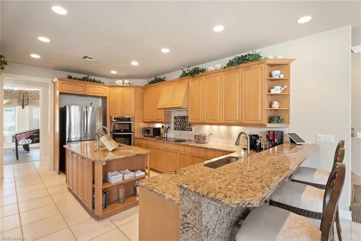 1523 Hermitage Ln, Cape Coral, Florida 33914
