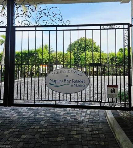 Private gated access to docks
