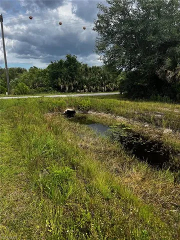 886-888  Apartment E ST, Lehigh Acres, FL 33974