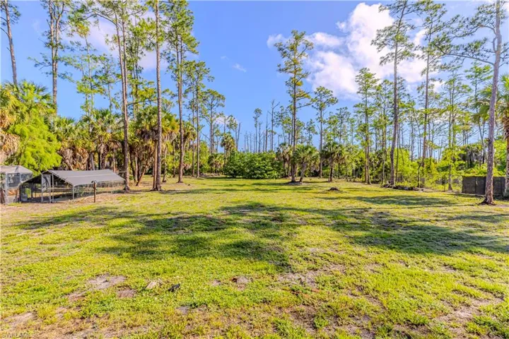 141 20th Ave Nw, Naples, Florida 34120