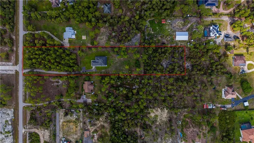 141 20th Ave Nw, Naples, Florida 34120