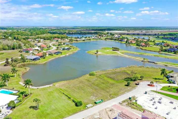 18013 Sandtrap Dr, Naples, Florida 34114