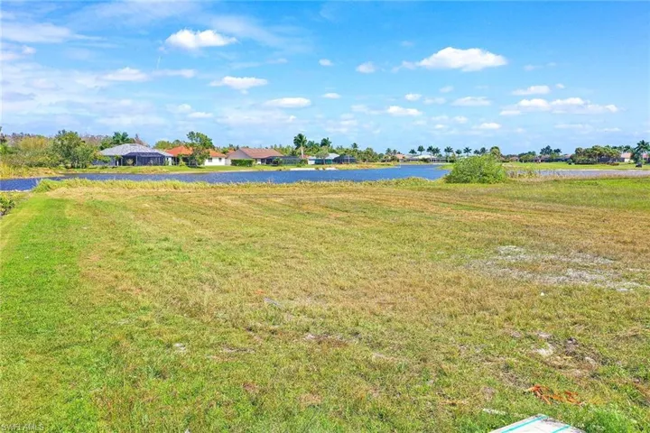 18013 Sandtrap Dr, Naples, Florida 34114
