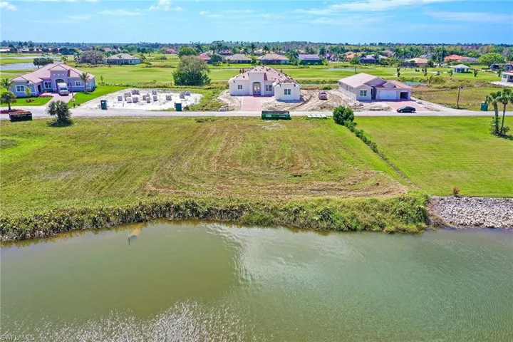 18013 Sandtrap Dr, Naples, Florida 34114