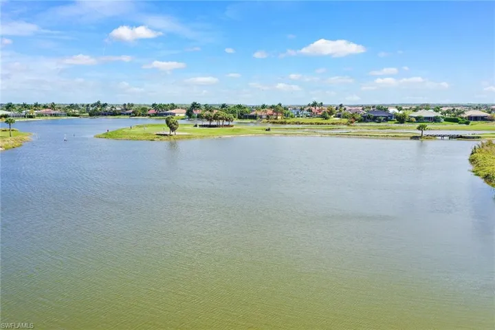 18013 Sandtrap Dr, Naples, Florida 34114