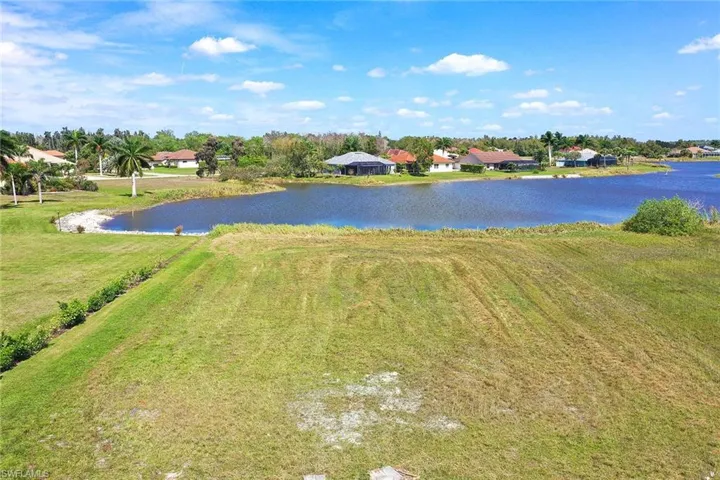 18013 Sandtrap Dr, Naples, Florida 34114